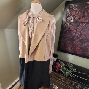 ELLE Tan & Black Colorblock Wool Blend Vest Size Large